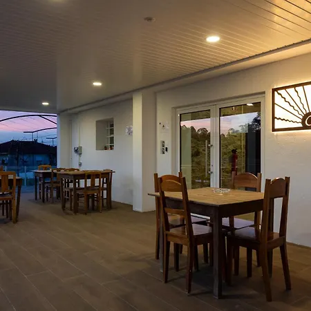 A Loja Do Cantoneiro Guest house