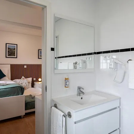 A Loja Do Cantoneiro Guest house *