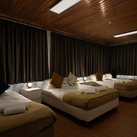 Πανσιόν A Loja Do Cantoneiro 3*