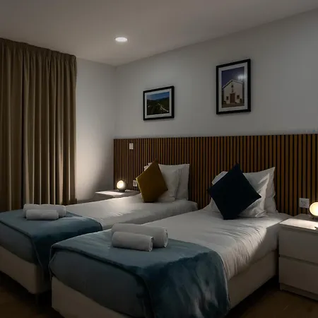 A Loja Do Cantoneiro 3*