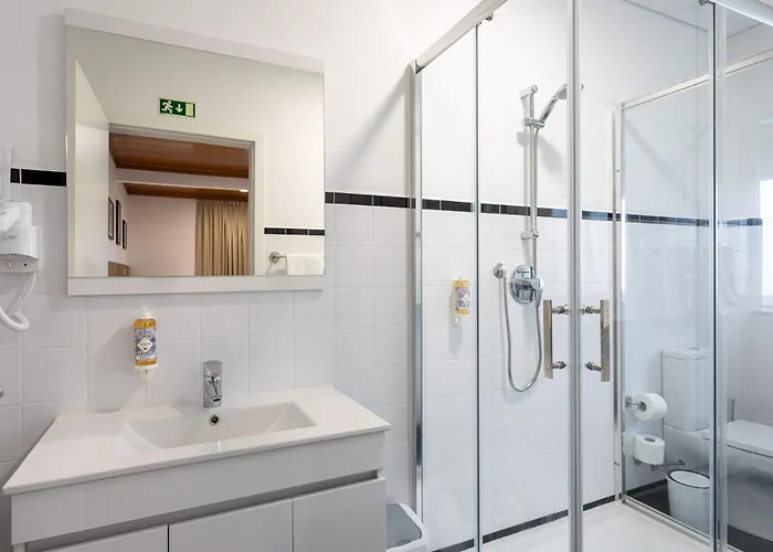 A Loja Do Cantoneiro بيت ضيافة البرغاريا-ا-فلهه