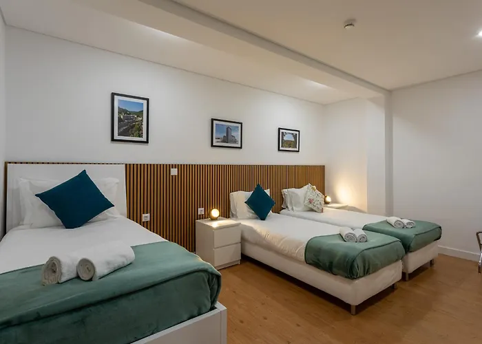 A Loja Do Cantoneiro البرغاريا-ا-فلهه