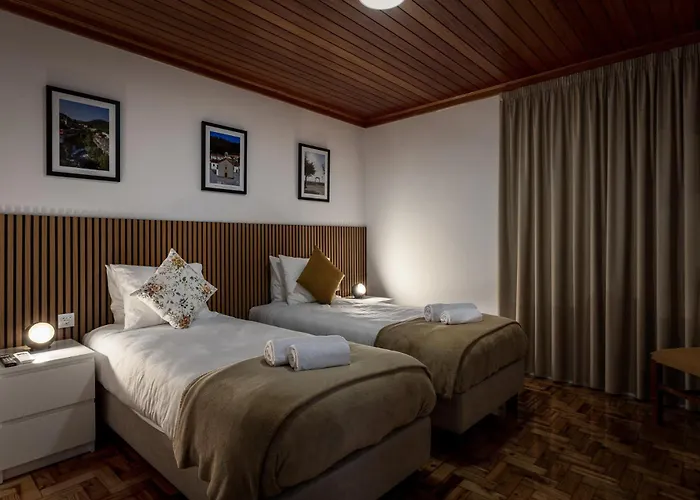 A Loja Do Cantoneiro بيت ضيافة البرغاريا-ا-فلهه